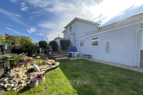 10 bed property, in Melville Street, £625,000
