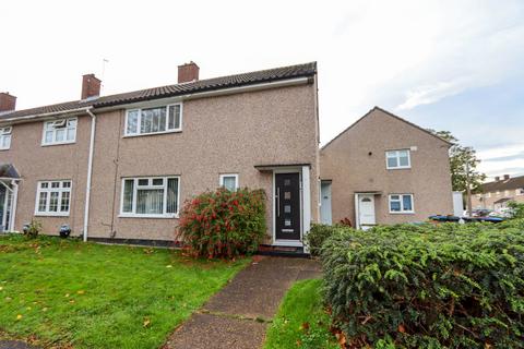 1 bed property, in Upper Stoneyfield, £190,000