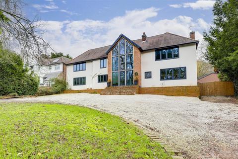 5 bed property, in Lambley Lane, £995,000