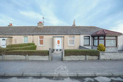 2 bed property, in 15 Linn Crescent, £95,000
