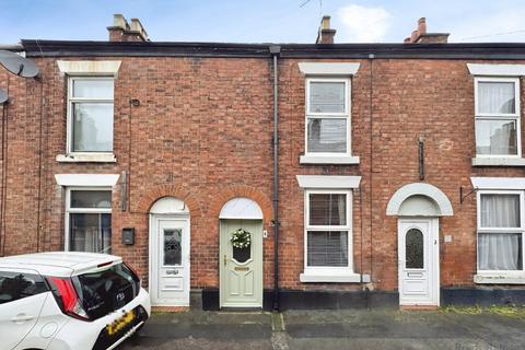 2 bed property, in Nelson Street, £157,500