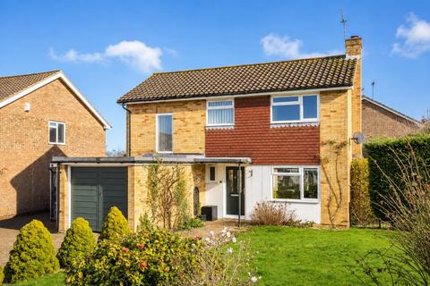 3 bed property, in Wilderness Road, £600,000