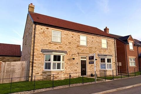 5 bed property, in Peters Mill, £600,000