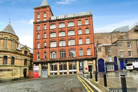 2 bed property, in Thornton Street, £150,000