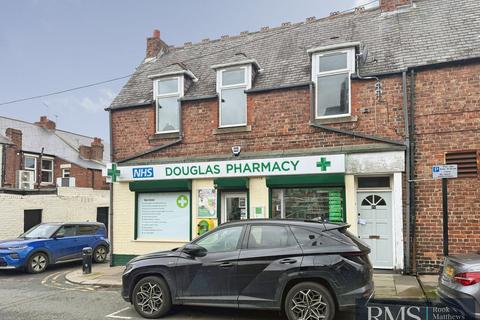 Studio, in Ashburton Road, £85,000