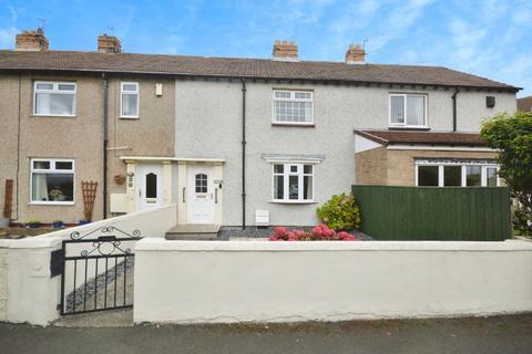 2 bed property, in Middleton Street, £140,000
