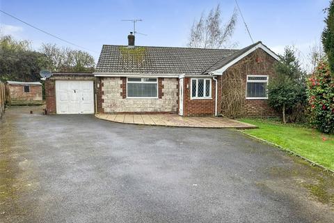 3 bed property, in St Marys Close, £325,000