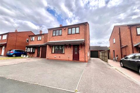 4 bed property, in Wootton Drive, £240,000