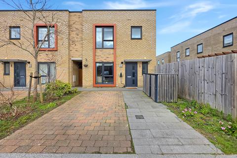 3 bed property, in Cambridge CB1, £525,000
