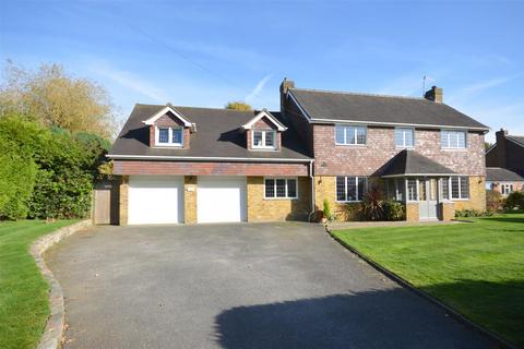 5 bed property, in The Ridings, £1,545,000