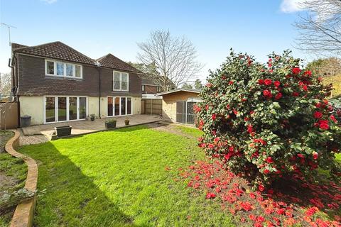 4 bed property, in Yeovil Road, £750,000
