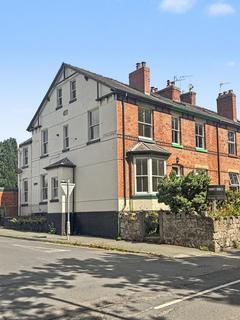 4 bed property, in Fairfield, £225,000