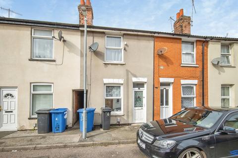 2 bed property, in Pauline Street, £115,000