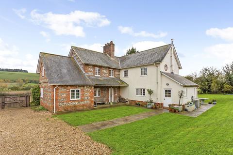 5 bed property, in Broad Chalke, £1,075,000