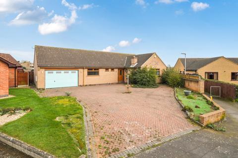 3 bed property, in Manchester Way, £325,000