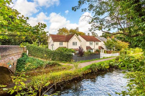 3 bed property, in St. Johns Road, £750,000