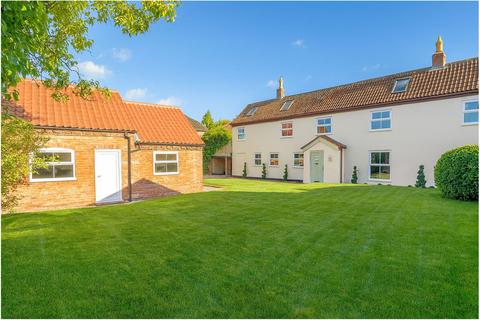 6 bed property, in Bawtry Road, £625,000