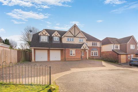 4 bed property, in Elford Close, £1,175,000