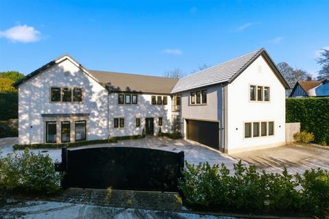 5 bed property, in Heather Court Gardens, £2,950,000