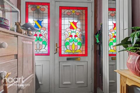 3 bed property, in Colliers Water Lane, £475,000