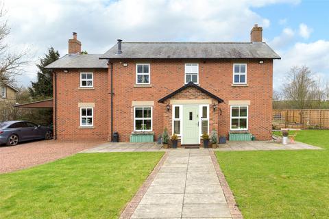 4 bed property, in The Sidings, £725,000
