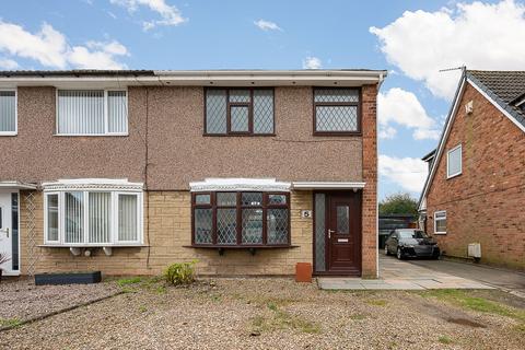 3 bed property, in Langdale Avenue, £200,000