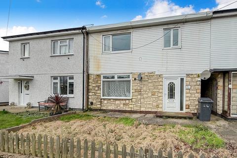 3 bed property, in Eastmount Avenue, £90,000