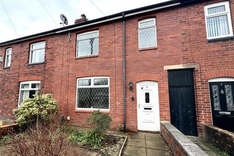 3 bed property, in Old Lane, £170,000