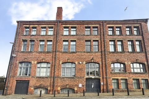 Studio, in Worsdell House Hudson Street, £70,000