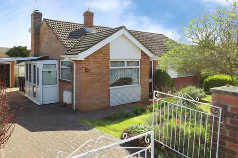 3 bed property, in Malvern Way, £372,000