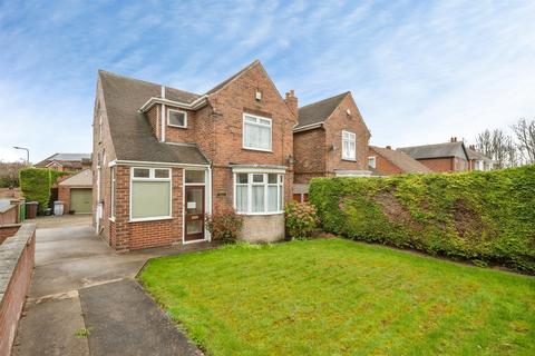 3 bed property, in Barnsley Road, £200,000
