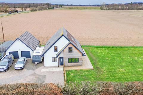 4 bed property, in Meigle, £408,950
