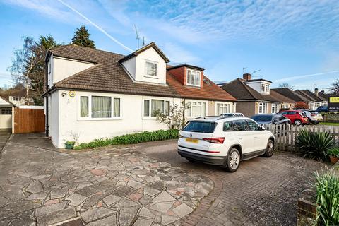 4 bed property, in Court Road, £650,000