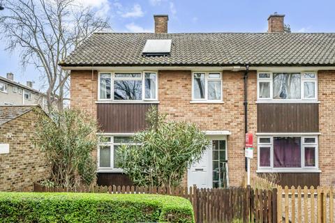 3 bed property, in Cresset Street, £725,000