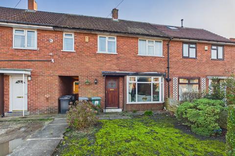 3 bed property, in Latchmere Drive, £150,000