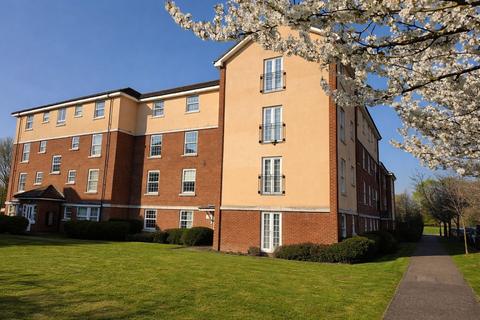 2 bed property, in Merrifield Court, £250,000