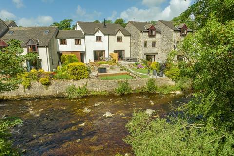 2 bed property, in 10 Millwood, £275,000