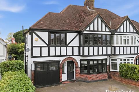 4 bed property, in Corbets Tey Road, £950,000