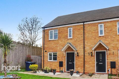 2 bed property, in Whitney Drive, £219,000