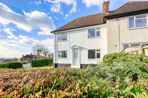 3 bed property, in Maynard Road, £190,000