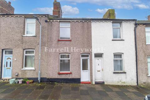 2 bed property, in Maple Street, £85,000