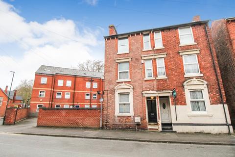 5 bed property, in Hungerton Street, £230,000