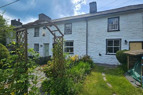 3 bed property, in Hillsborough, £269,000