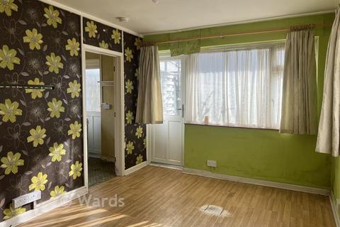 2 bed property, in Selsea Avenue, £105,000