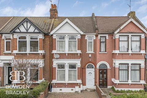 4 bed property, in Cowley Road, £625,000