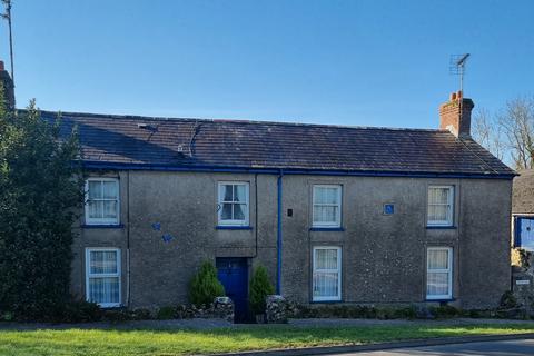 4 bed property, in Milton SA70, £350,000