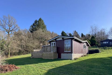 3 bed property, in Caer Beris Holiday Park, £180,000
