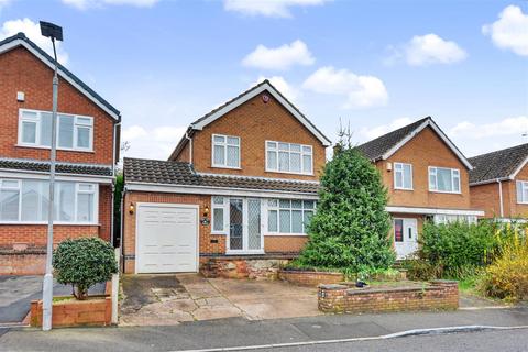 3 bed property, in Homefield Avenue, £260,000