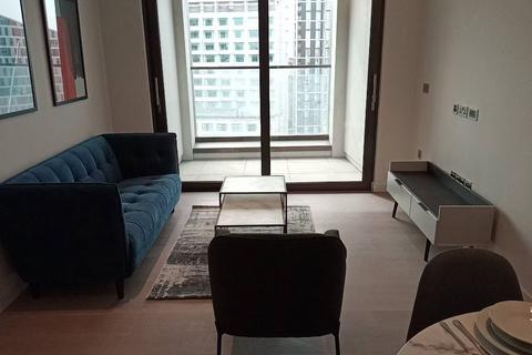1 bed property, in Westmark Tower, £870,000