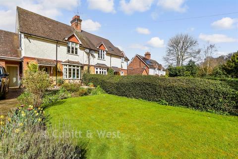 3 bed property, in Peaslake Lane, £800,000